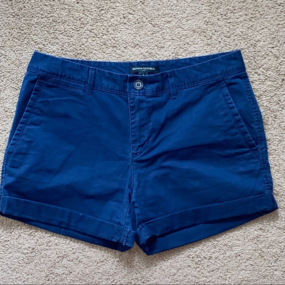 Banana Republic MIDI Shorts